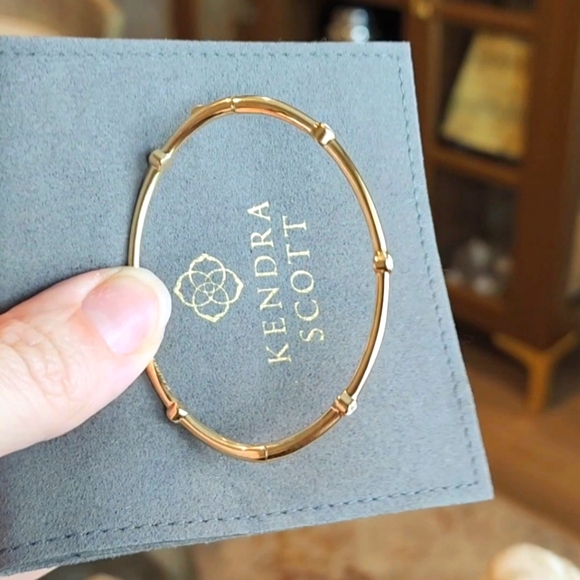 Kendra Scott 14K Gold Audrey Bracelet - Picture 4 of 8